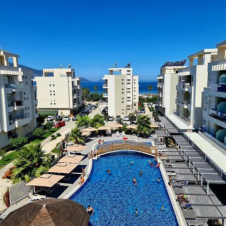 Flori Beach Apartment Radhimë Eksteriør bilde