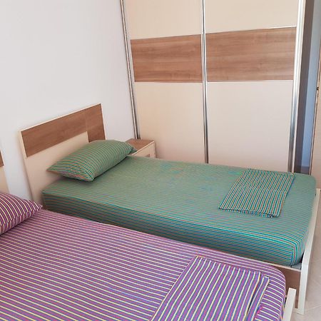 Flori Beach Apartment Radhimë Eksteriør bilde